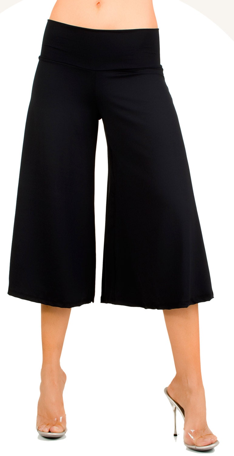 Flowy and Comfy Women's Capri Gaucho Pants. 25 by GlamAttack