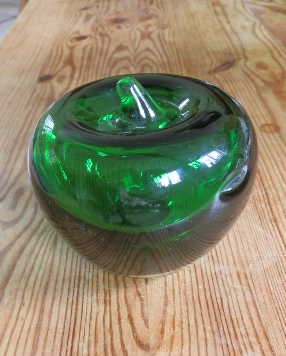 Vintage Green Glass Apple Paperweight 2420