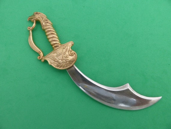 Coro Pegasus Scimitar Sword brooch with Eagle pattern AK19