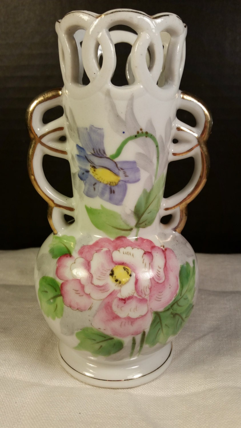 Ucago Occupied Japan Vase Vintage Pottery 3 Flowers Porcelain