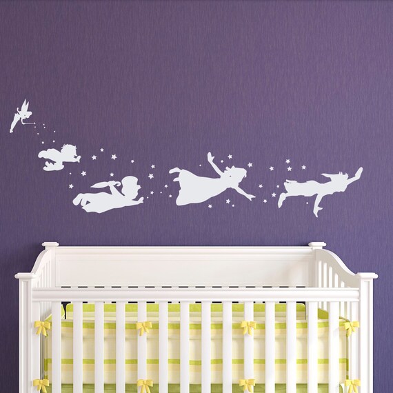 Los niños de peter pan volando silueta fantasÃa por fabwalldecals Silueta de tinkerbell volando