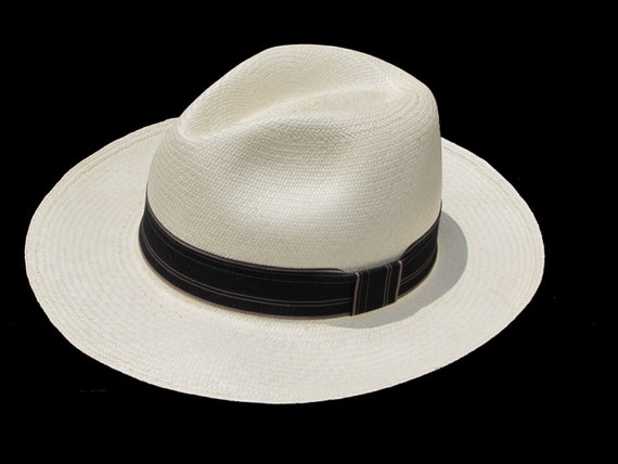 Genuine Panama Hat from Montecristi Clásico