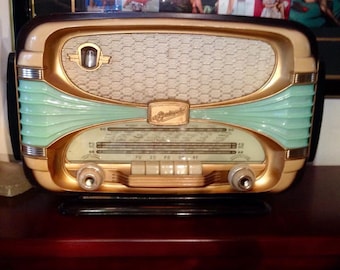 Sale! OCEANIC Surcouf 56 Rarest FRENCH RADIO Modern Art Deco Mid Mid Century, Plastic Wood Design - Free Ship Us