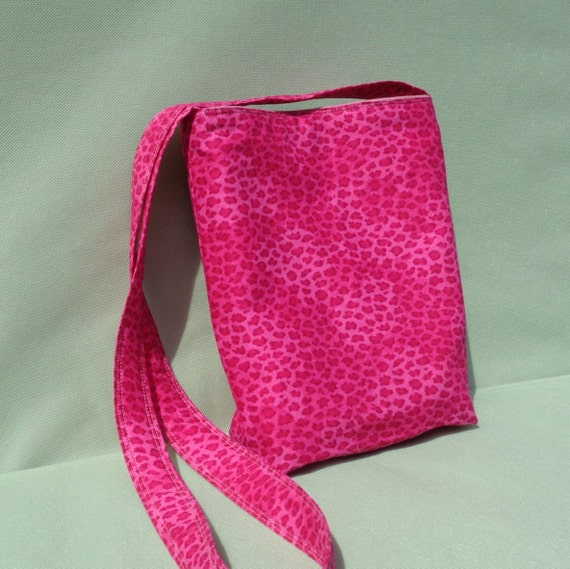 Items similar to Shoulder Bag Hot Pink Pocketbook Purse Handbag on Etsy