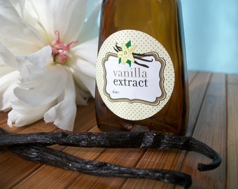 Cute Vanilla Extract bottle labels, round stickers for amber bottles, canning jar labels, wedding and shower favor labels