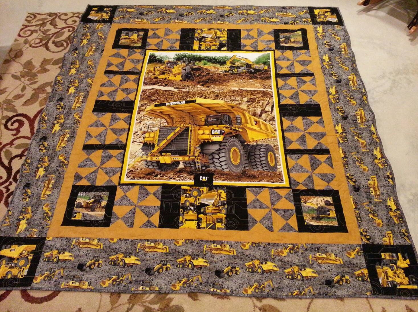 construction-equipment-dump-truck-backhoe-mining-quilt-blanket