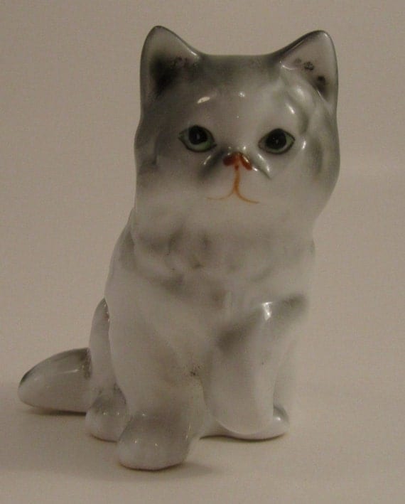 gray tabby cat figurine