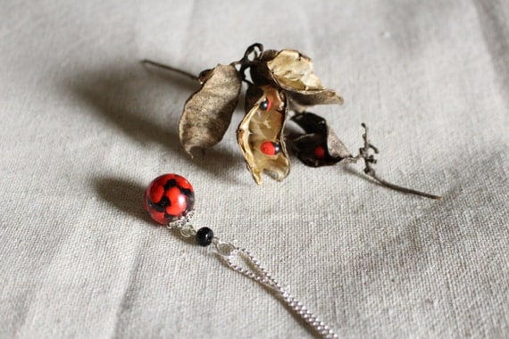 Items similar to Real Rosary Pea and Resin Pendant / Nature Necklace ...