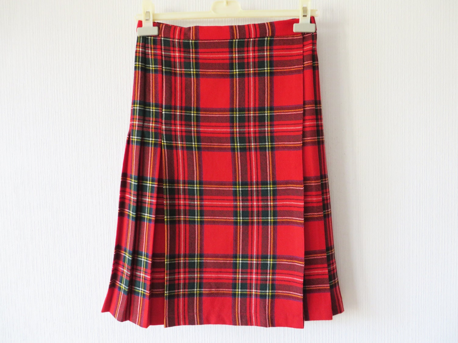 Red Wool Tartan Plaid Skirt Scottish Kilt Wrap Skirt Accordion