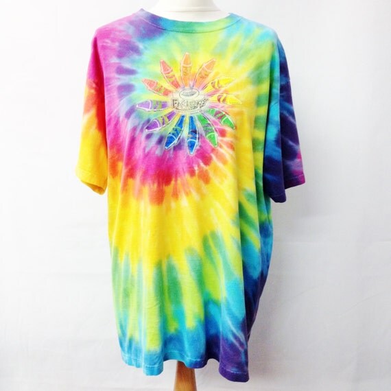 tie dye crayola shirt