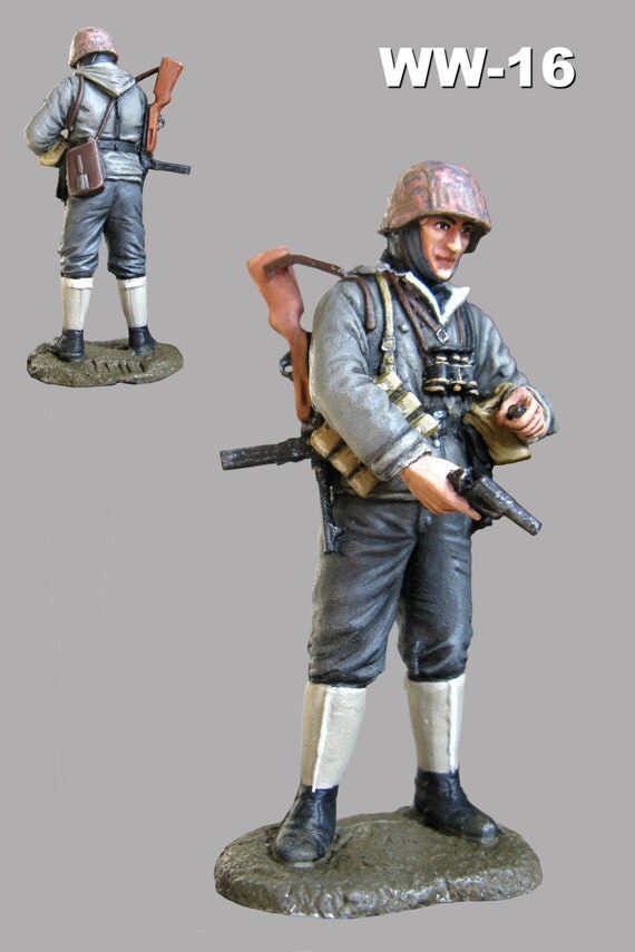 unpainted 54mm metal toy soldiers