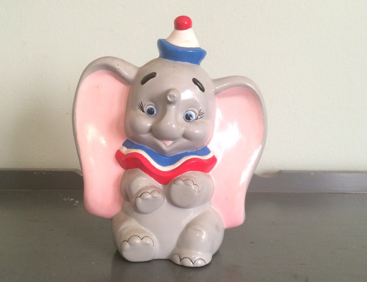 dumbo and mom figurine