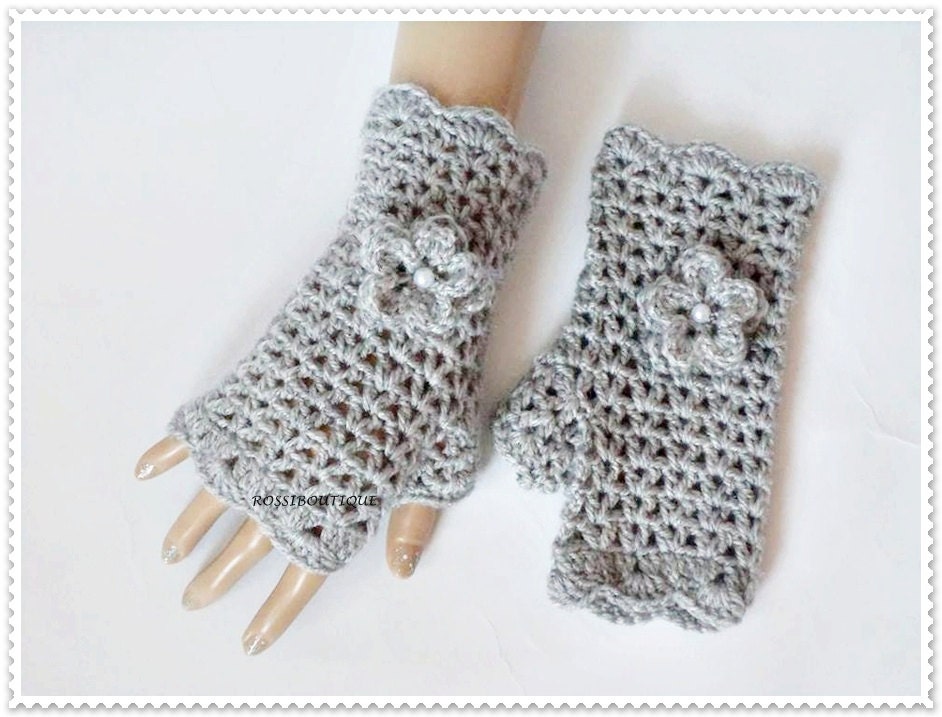 SWEET BABY Gray crochet gloves Fingerless gloves Crochet mittens Gray gloves Crochet fingerless