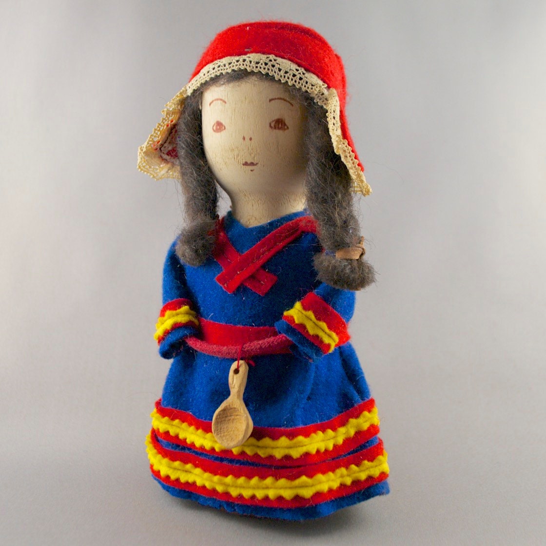 Finland Sami Lapland Vintage Wood Carved Doll in Traditional
