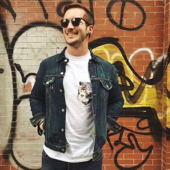 Cat fabric pocket shirt tshirt tee S/M/L/XL