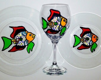 Fish Hand Painted Wine Glasses, Colorful Fish Decor, Beach Decor, Beach Trip Glasses, Candle Holder Wine Glasses, Beach Wine Glasses