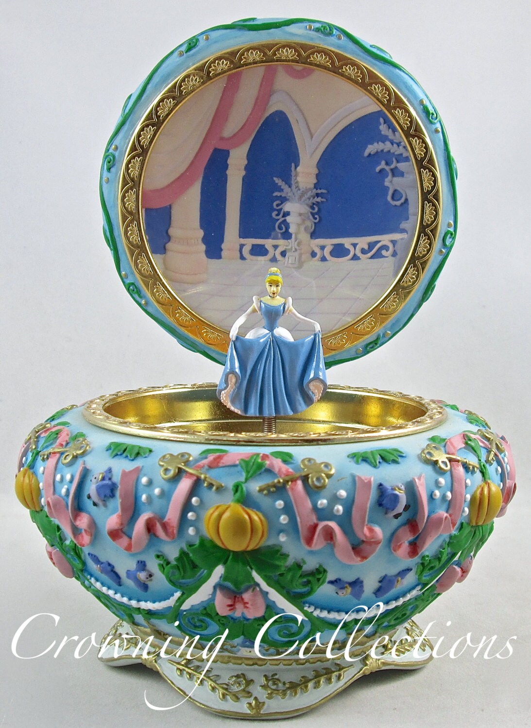 jim shore cinderella music box