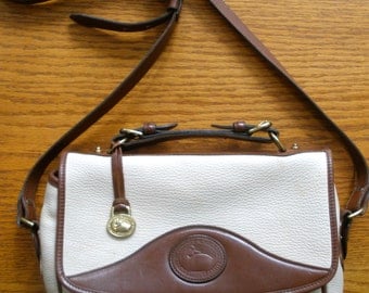 Dooney And Bourke White Leather Carrier Shoulder Bag