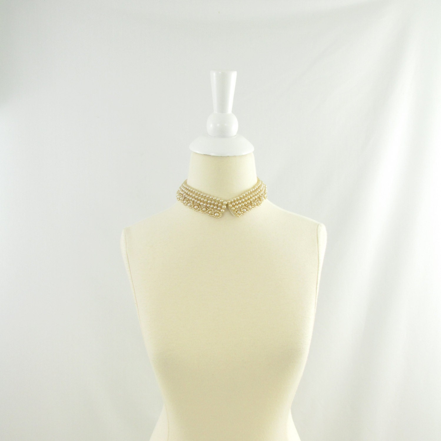 Petite Coquette Collar Vintage 1950 Beaded Peter Pan by TwoMoxie