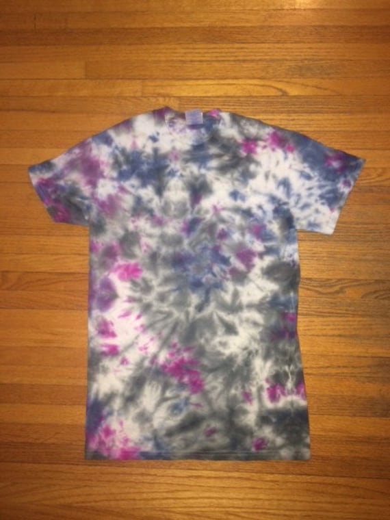 how to make a crumple tie dye shirt