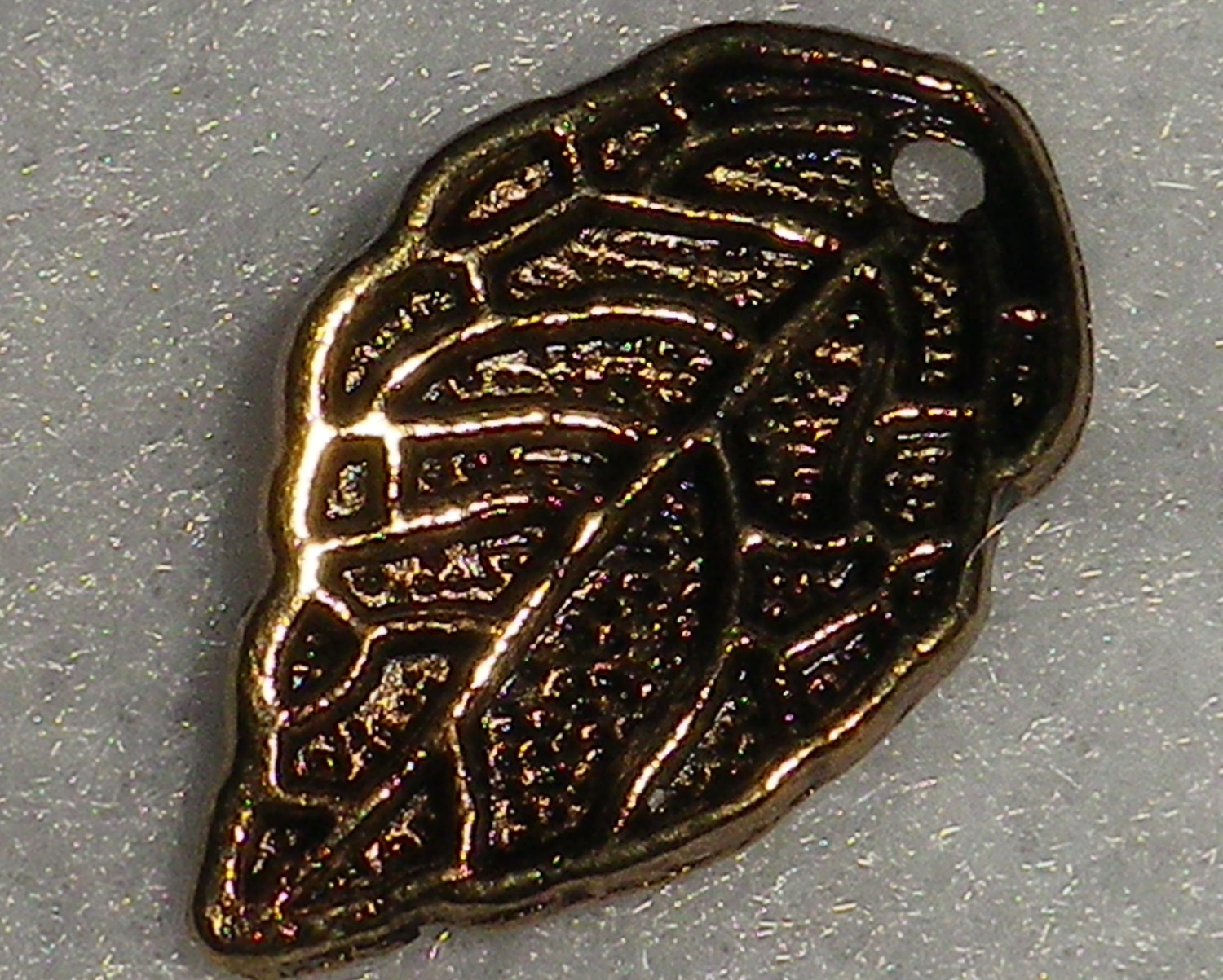 4 Gold Cast Metal Leaf Beads by TheTurkeyAndTheFrog on Etsy