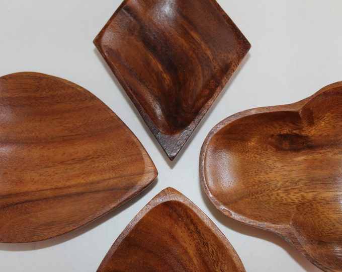 Vintage Wooden Card Suit Trays, Set of 4, Carved Trays, Wooden Trays