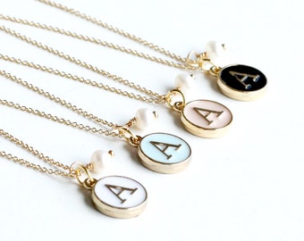 Bridesmaids Initial Necklace, Friendship Necklace, 14K Gold Plated chain, Graduation Gift, White Pearl Necklace wedding jewelry