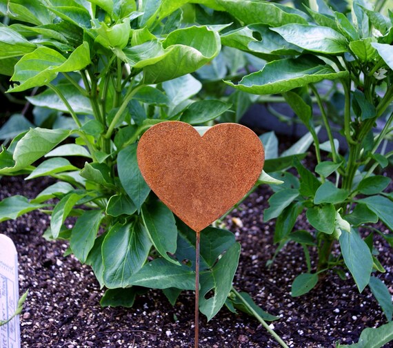 Metal Heart Decorative Garden Stake