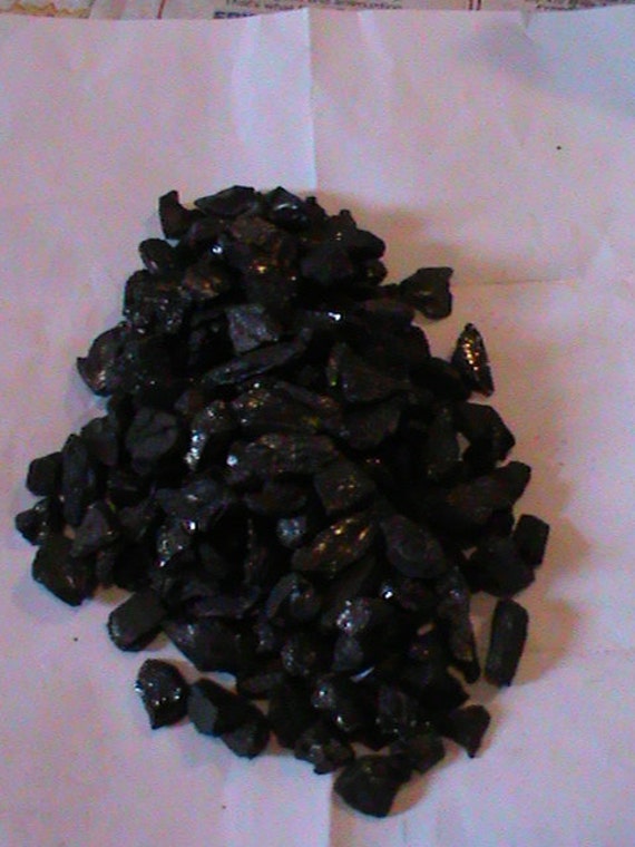 Coal for Crafts. 8 oz. of Buckwheat Coal