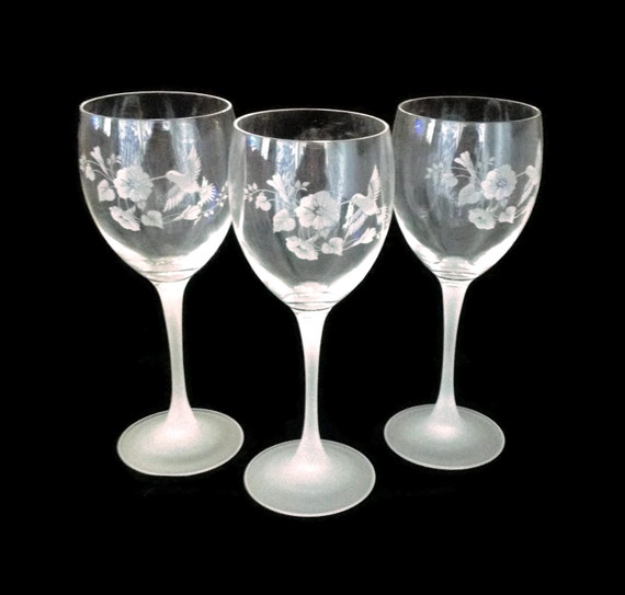 Avon Hummingbird Crystal Wine Glasses Red Wine Glasses Frosted