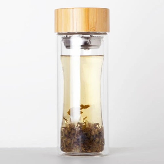 Tea Infuser bottle with removable strainer for 'brewasyougo' tea