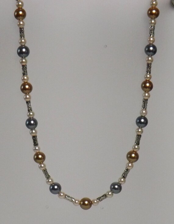 20 MultiColored Pearl Necklace by DesignsbyAbtey on Etsy