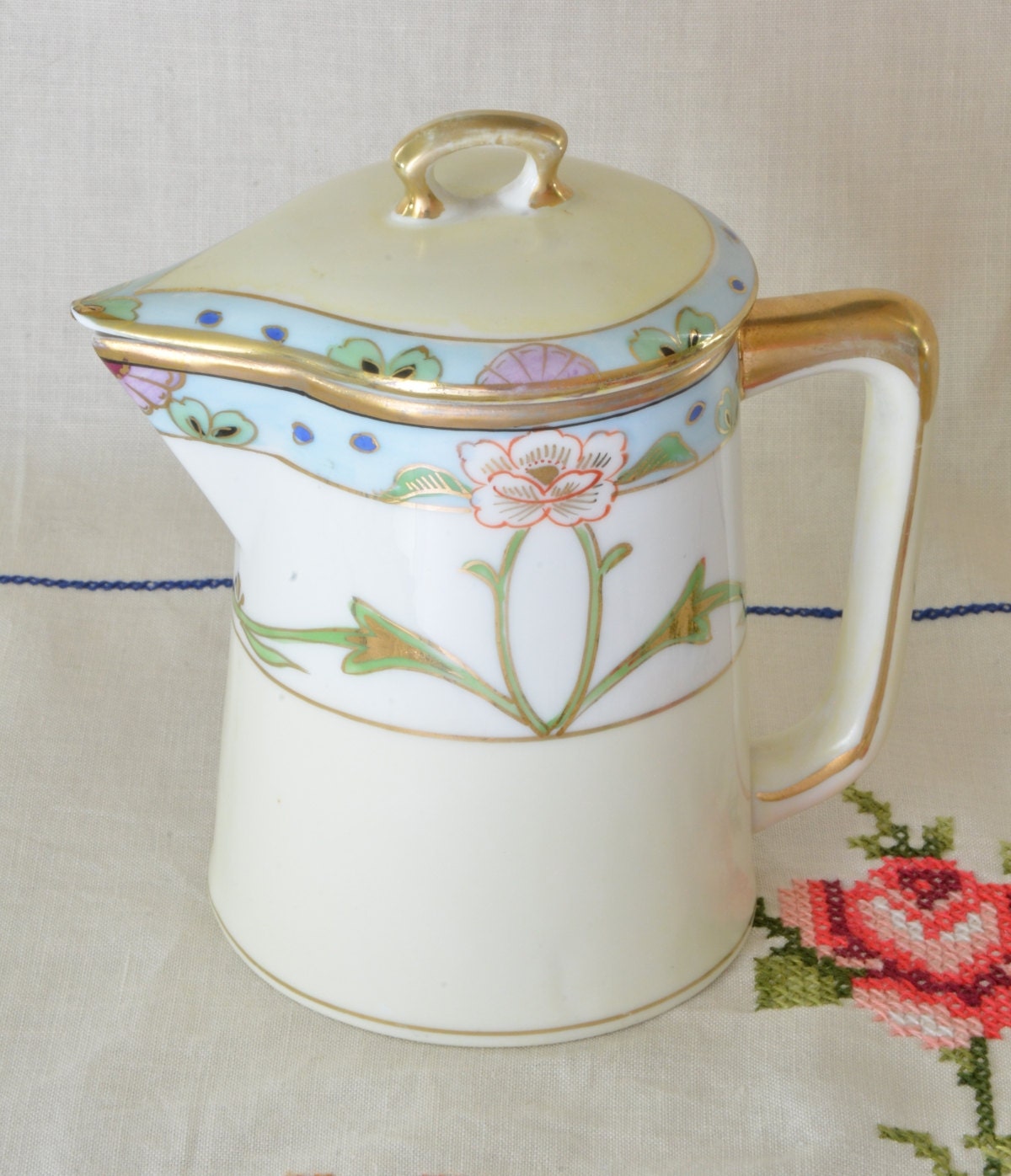 Hand painted Nippon creamer with lid Haute Juice