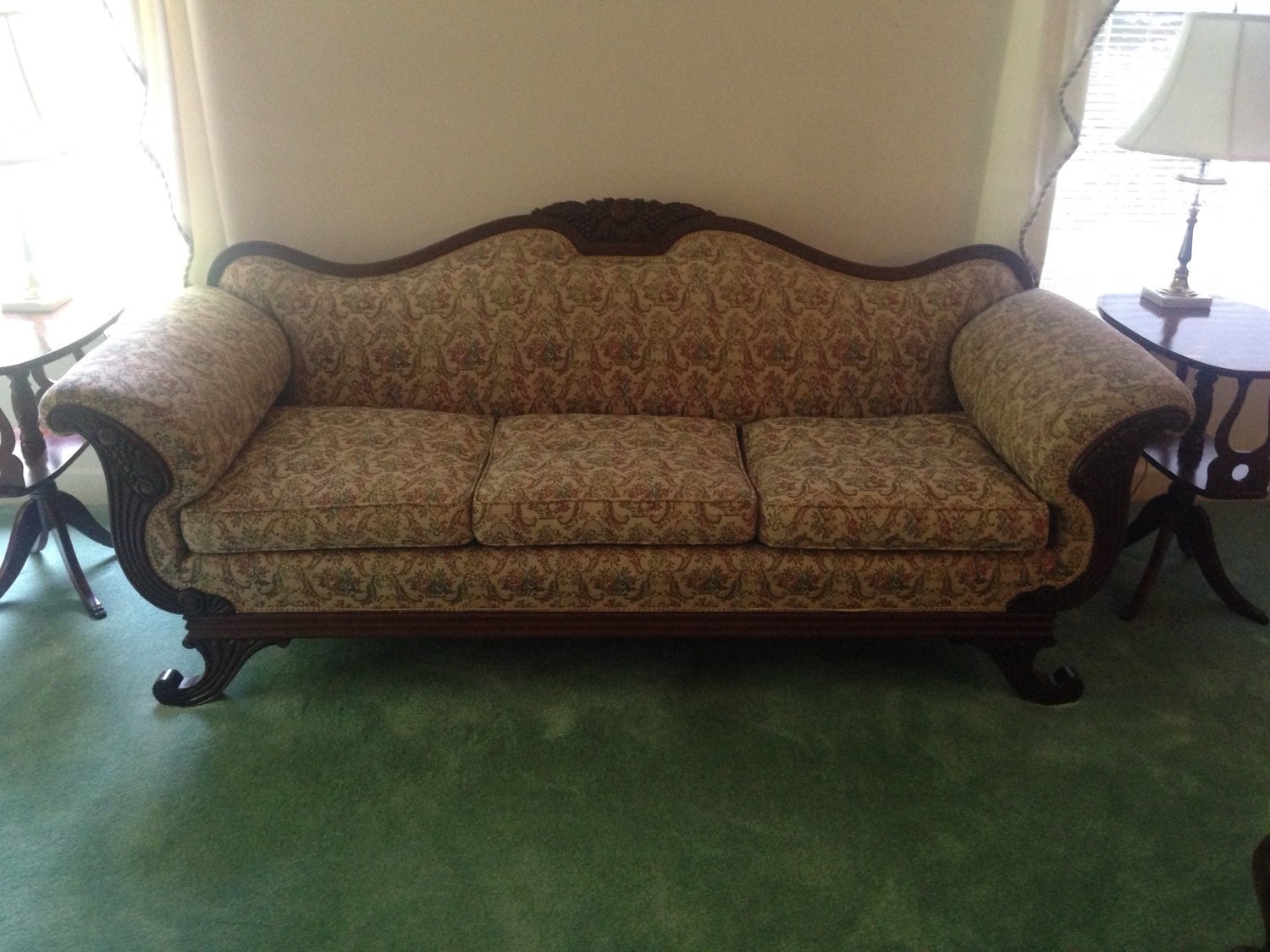 Antique Duncan Phyfe Sofa w/Gorgeously Sloped Carved Wing Arms – Haute