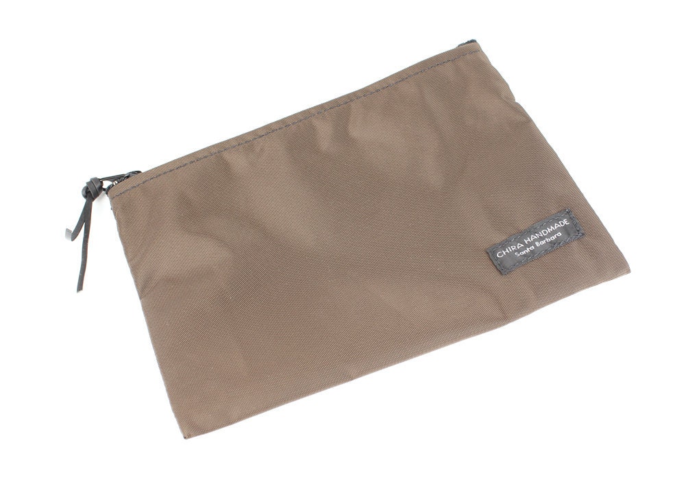 8x6 inch Brown basic nylon zipper pouch use for travel
