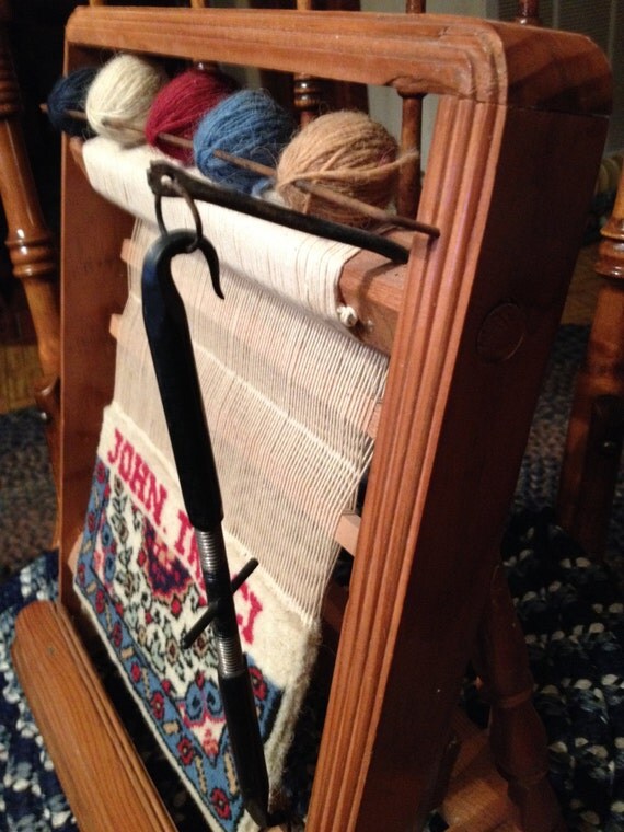 Vintage Mini Rug Weaving Loom souvenir