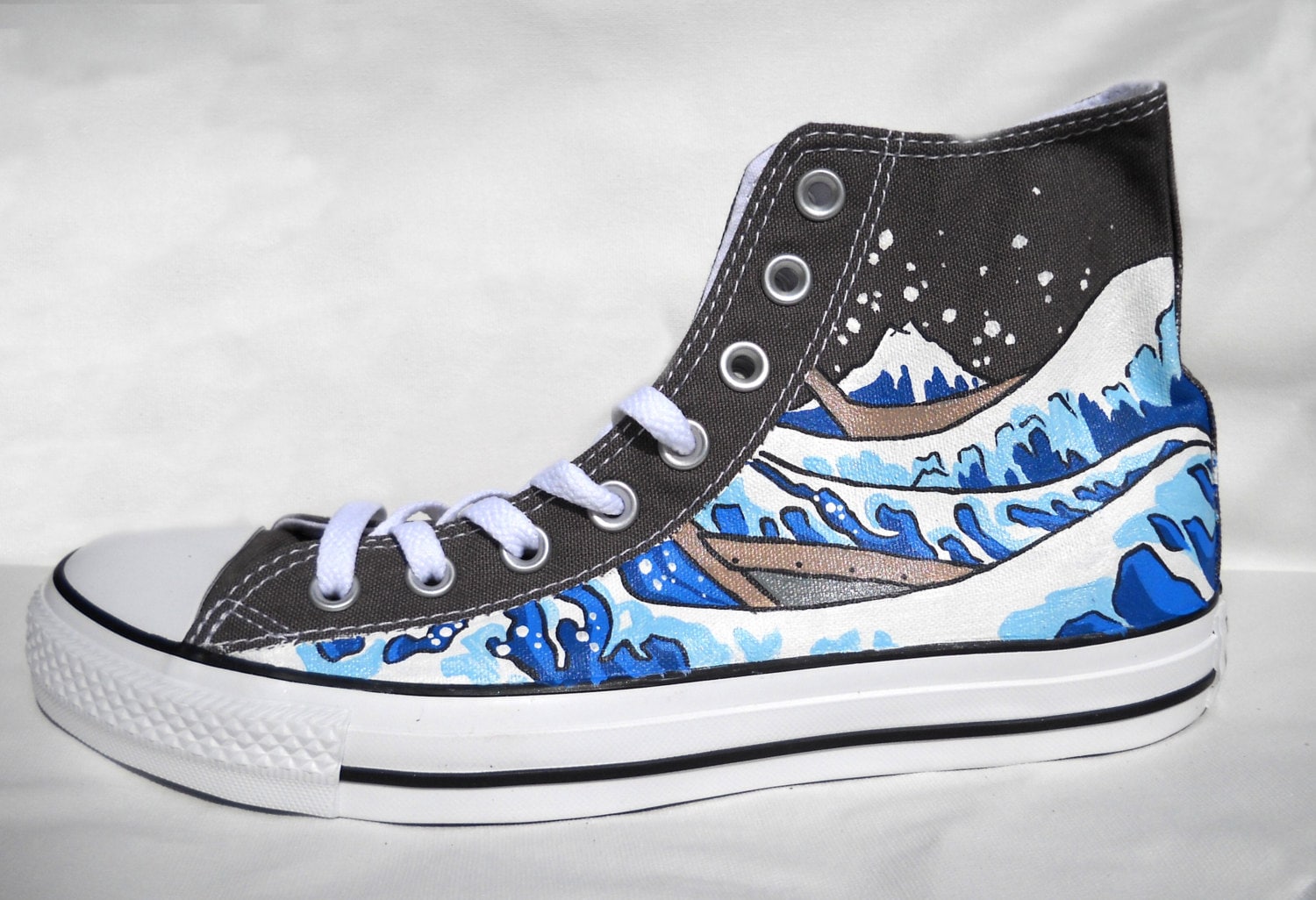 Hand Painted Converse Shoes The Great Wave Off Kanagawa