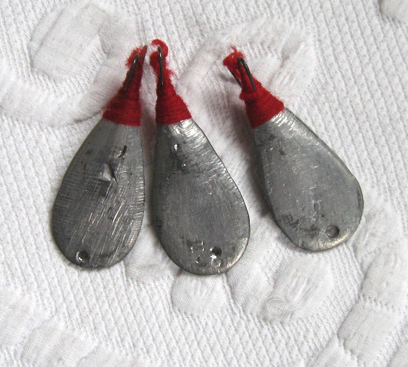 Vintage lure . Lead Fishing Weights . Lot of 3 . by vintagous
