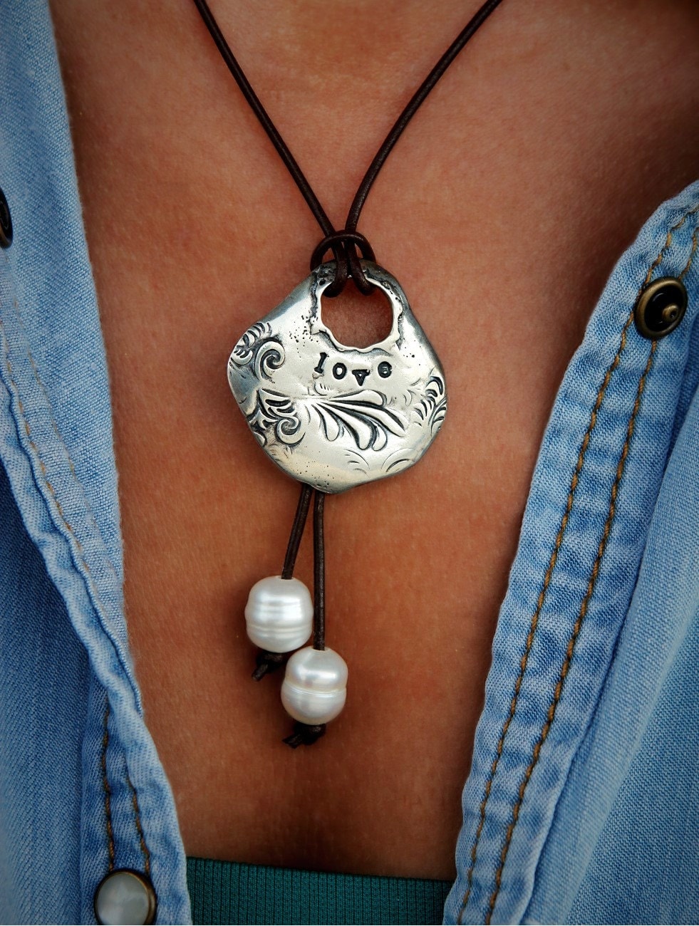 Knotted Leather and Pearls Jewelry Knotted Leather and Pearl