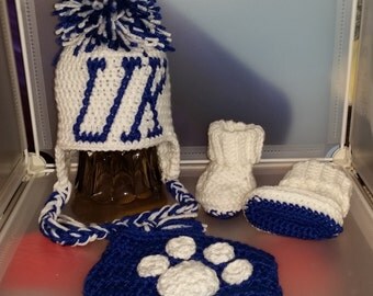 University of Kentucky Baby Diaper Set, UK Photo Prop, Newborn Hat, Booties, Diaper Cover, made to order