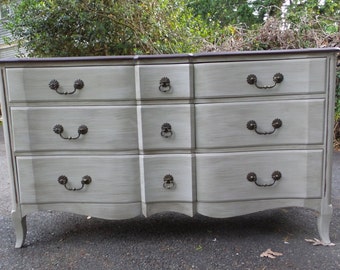 Hand Painted Vintage 9 Drawer Solid Wood French Provincial Dresser