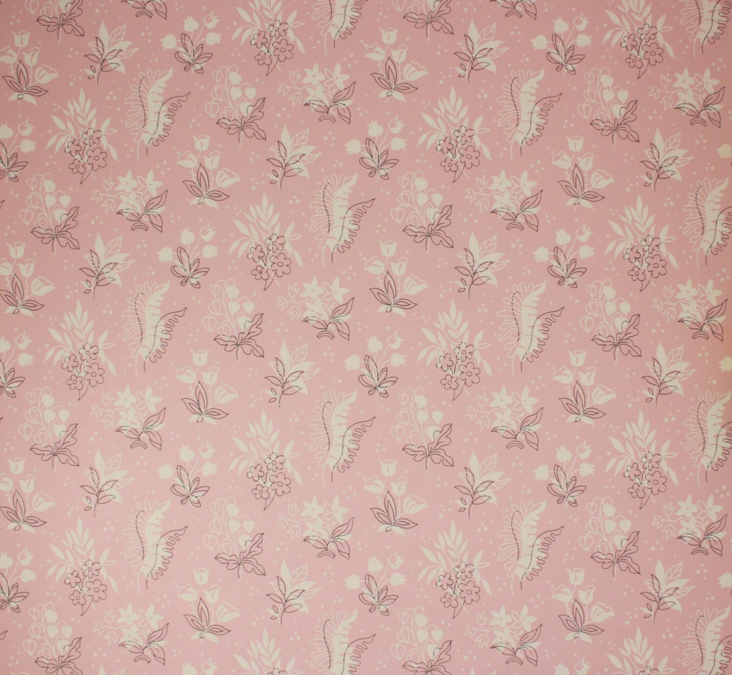 1940's Vintage Wallpaper White and Black by RosiesWallpaper