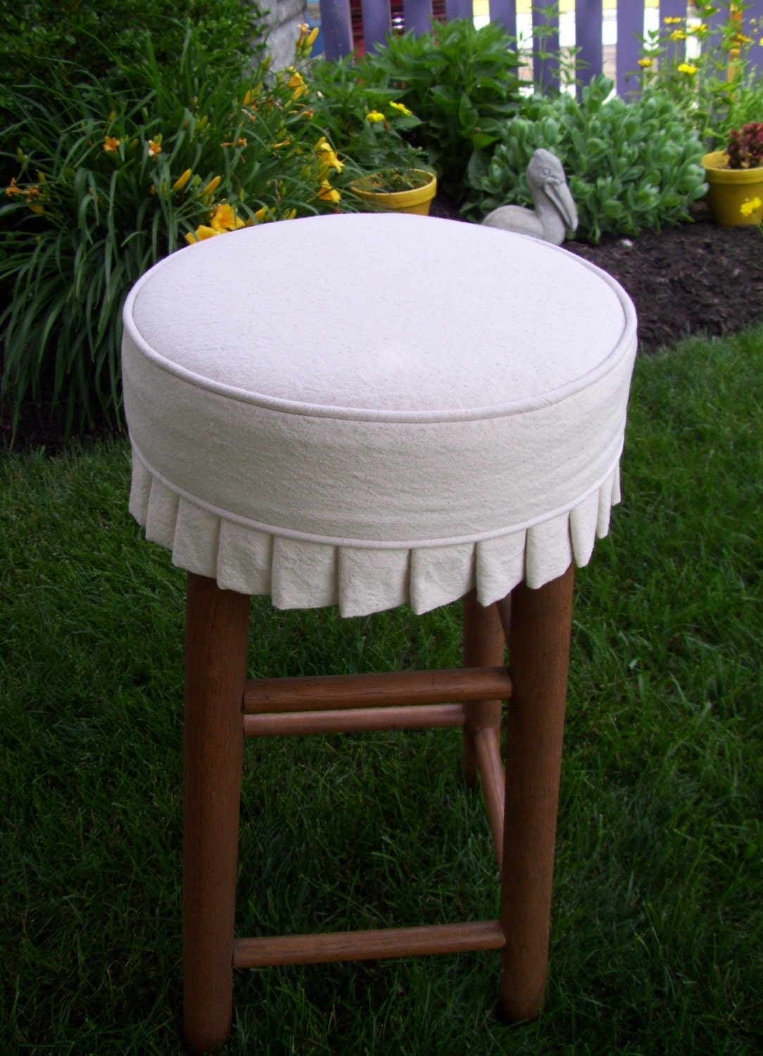 Round Bar Stool Slipcover with Cushion and Knife Pleats Canvas