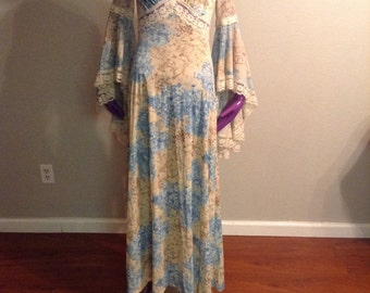 Vintage 1970s hippy dress with bell sleeves