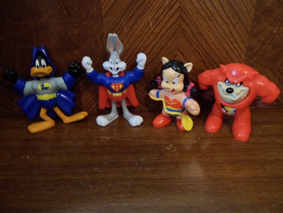 super looney tunes toys