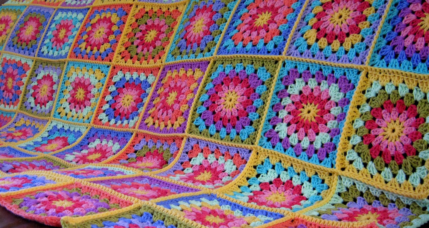 BLANKET Daisy Granny Squares Crochet Ella Afghan