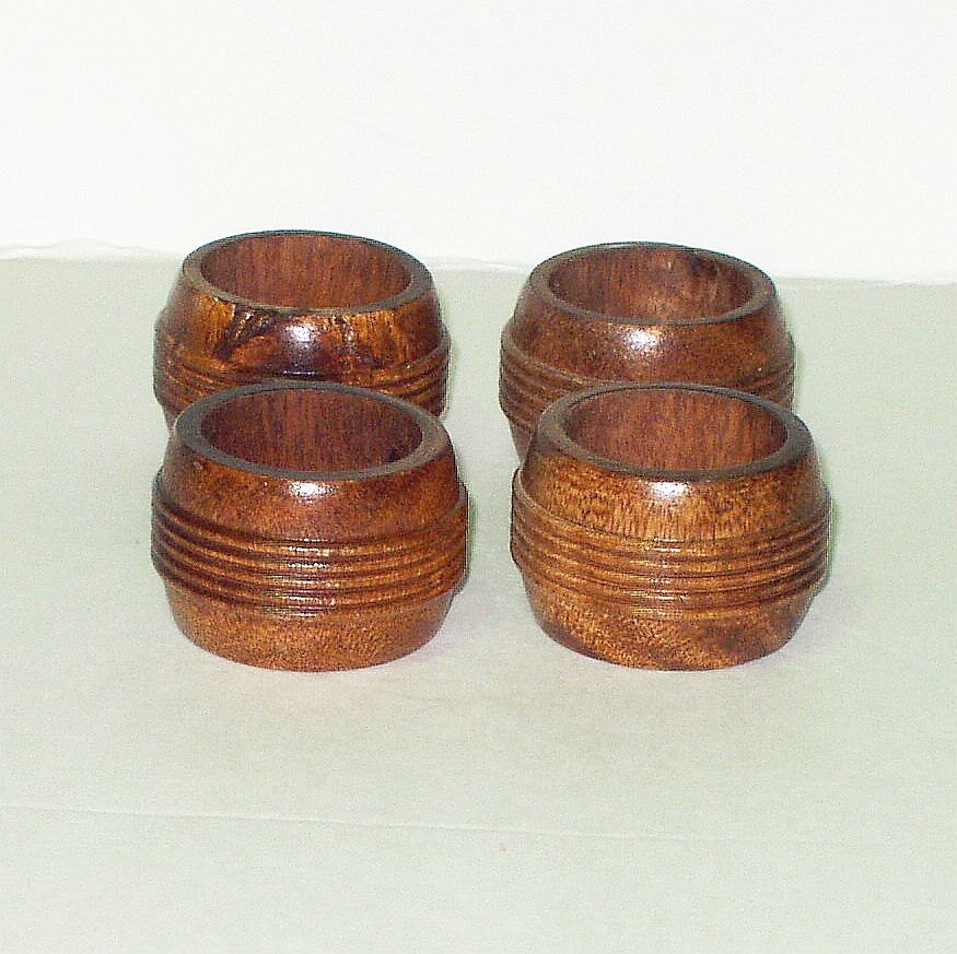 Vintage Wood Napkin Rings Set of 4 Grooved Wooden Napkin Rings