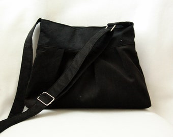 adjustable strap tote bag