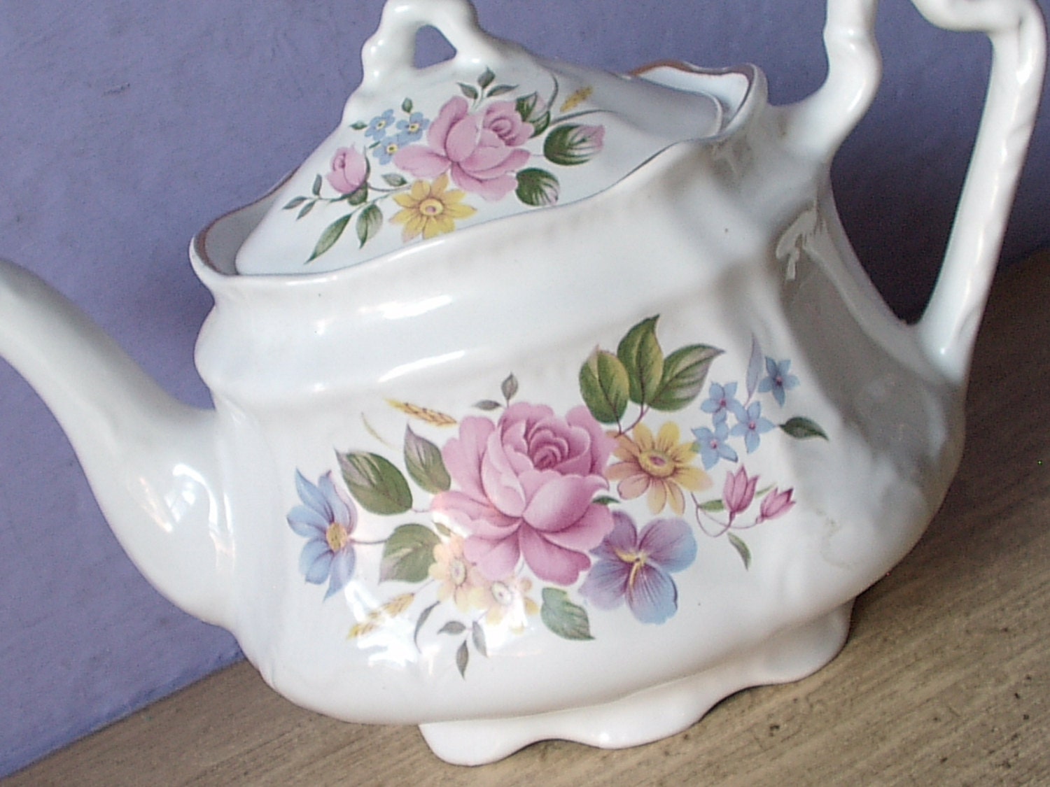 Vintage Arthur Wood & Son pink rose teapot 6311 by ShoponSherman