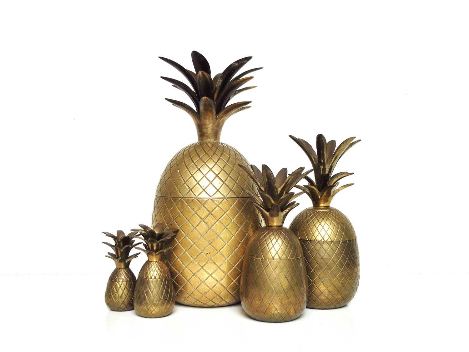 Vintage 6 3/4″ Brass Pineapple Container Haute Juice